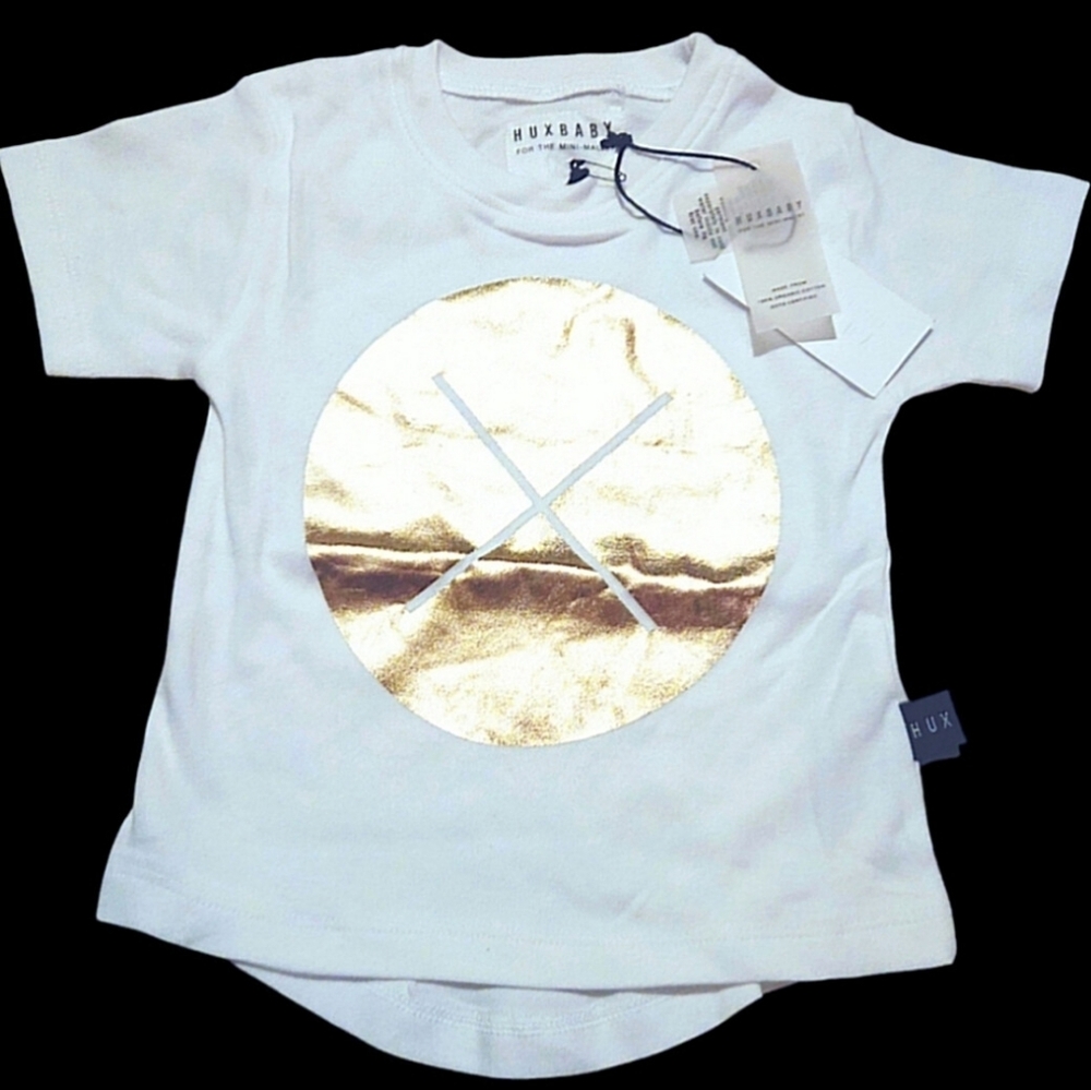 Huxbaby 100% Organic Cotton Gold Foil Tee 12-18m Nwt — image 2 of 2